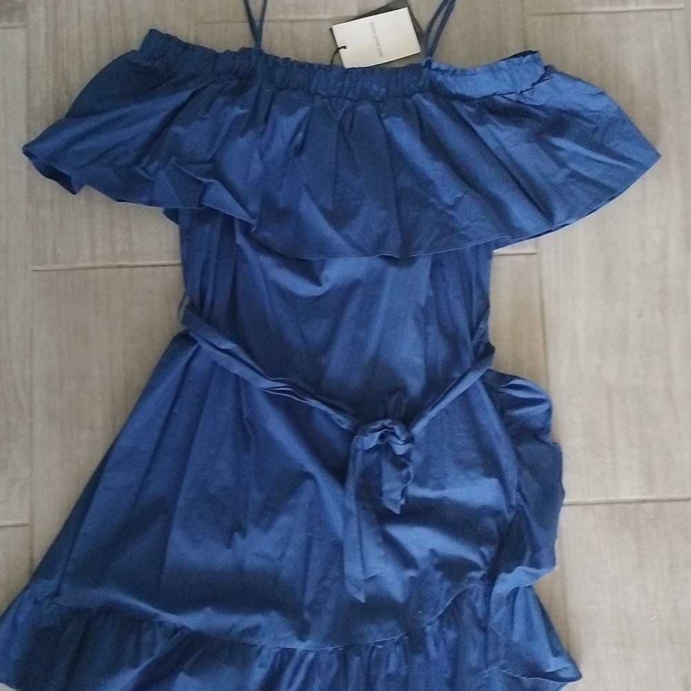 Blue off shoulders dress